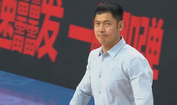 开云app下载-投入千万打水漂，张庆鹏下课？公开表态，或回归山东，接替邱彪？