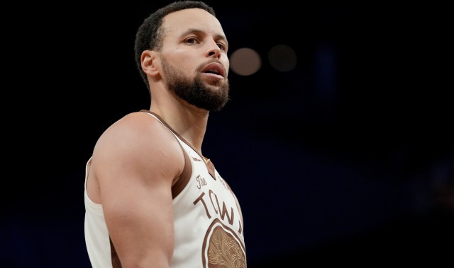 开云app下载-明天勇士迎战湖人 库里&amp;桑托斯&amp;贝西出战成疑 波津缺阵