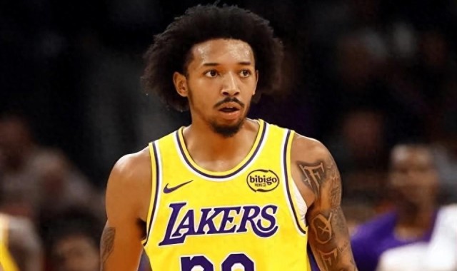 开云登录入口-NBA收官战155人缺席，湖人官宣转正双向球员，东契奇复出时间确定