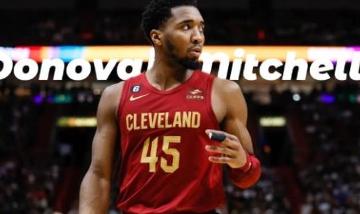 开云平台登录-【现场】骑士联防奏效，米切尔下半场接管比赛